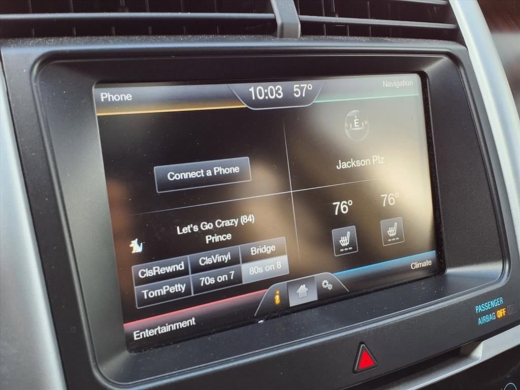 Thumbnail: 2013 Ford Edge - 22