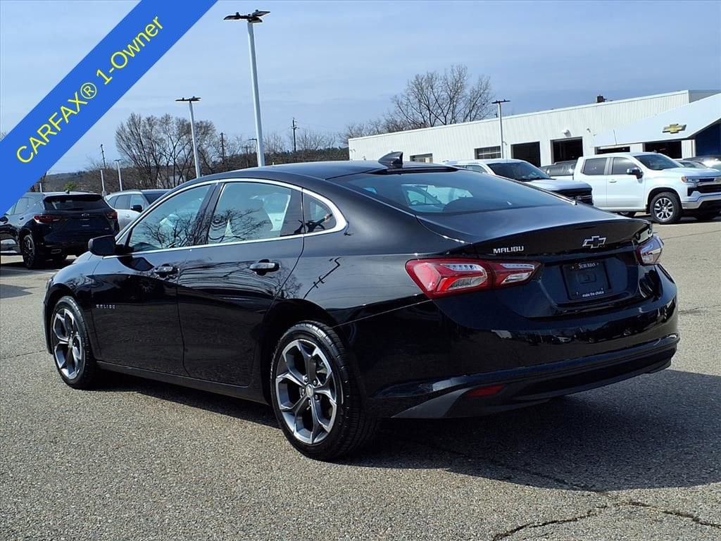 Thumbnail: 2022 Chevrolet Malibu - 8