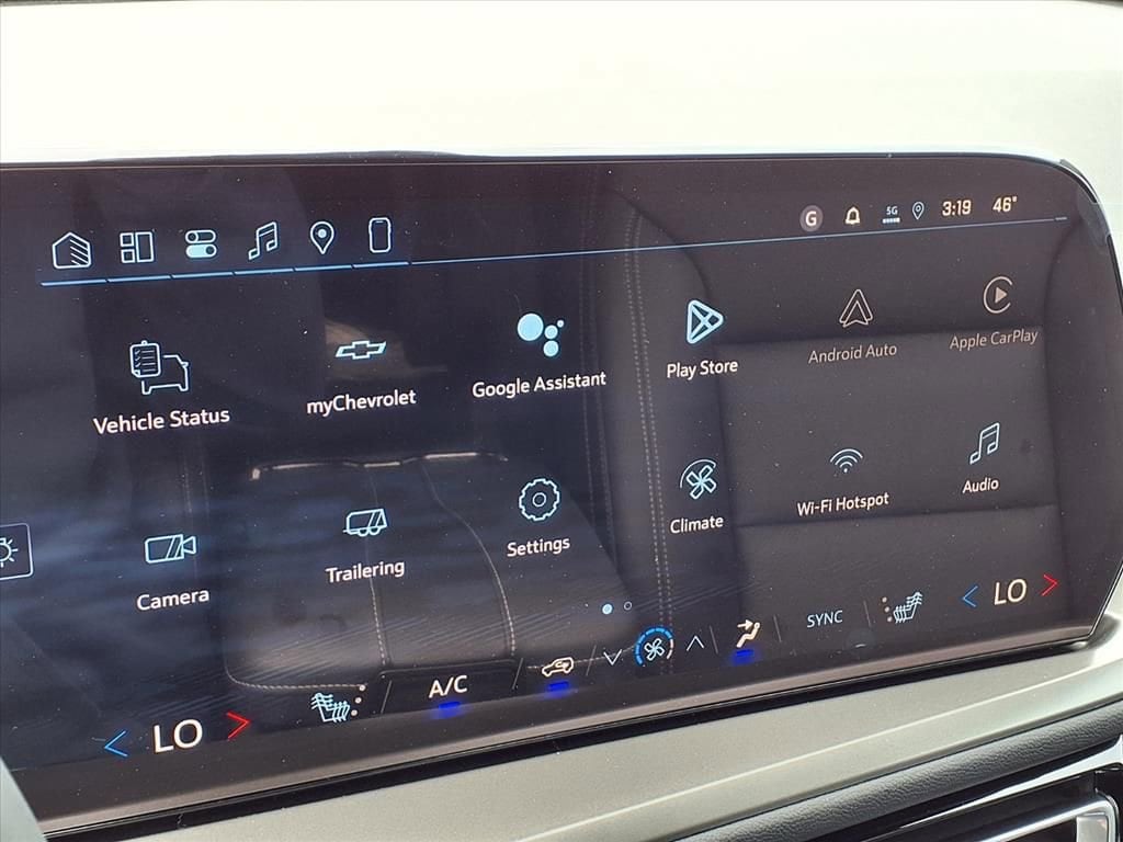 Thumbnail: 2026 Chevrolet Traverse - 16