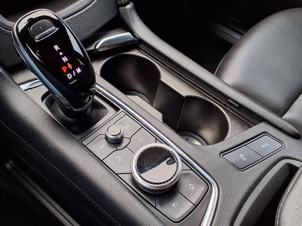 Thumbnail: 2022 Cadillac XT5 - 24