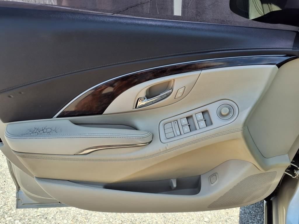 Thumbnail: 2014 Buick LaCrosse - 13