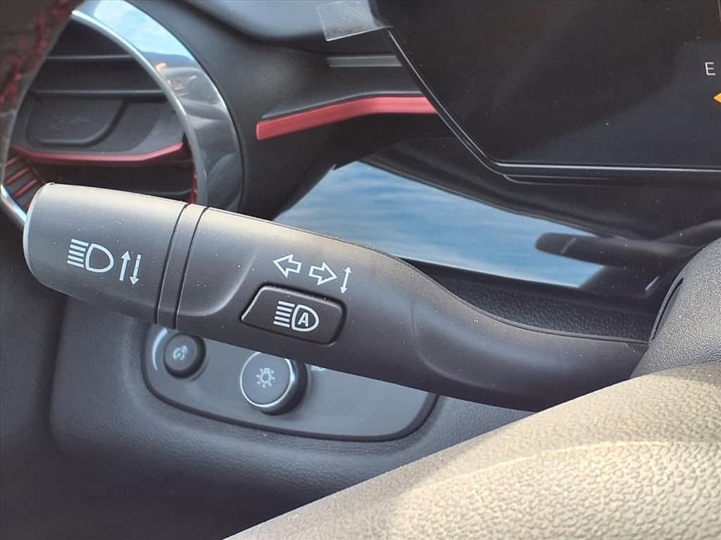 Thumbnail: 2026 Chevrolet Trax - 17