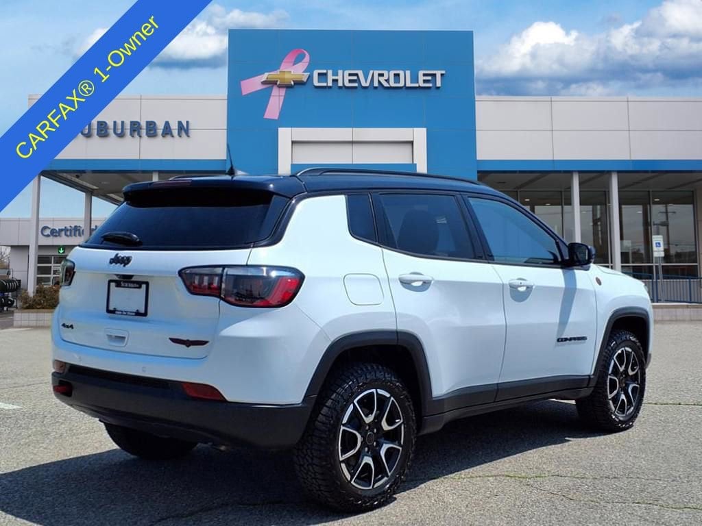 2025 Jeep Compass Trailhawk 6