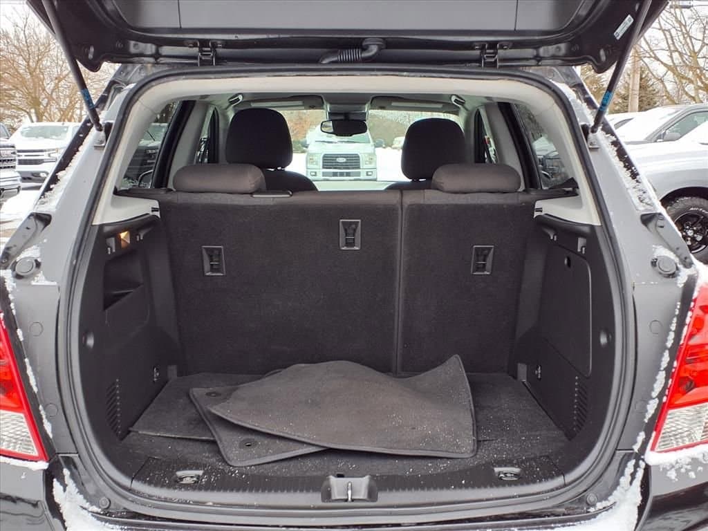 Thumbnail: 2021 Chevrolet Trax - 10