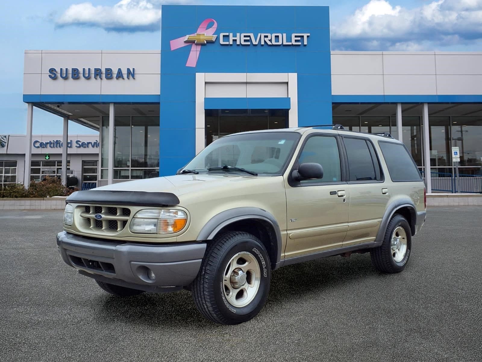 2001 Ford Explorer XLT -
                  Ann Arbor, MI