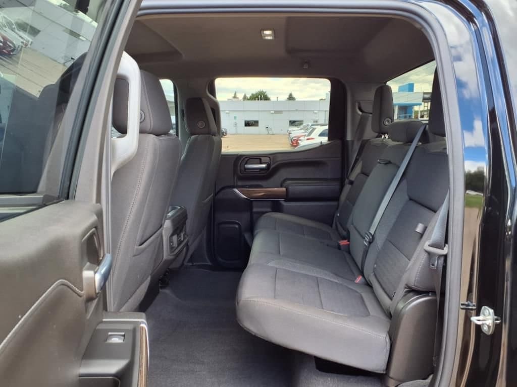 Thumbnail: 2021 Chevrolet Silverado 1500 - 11