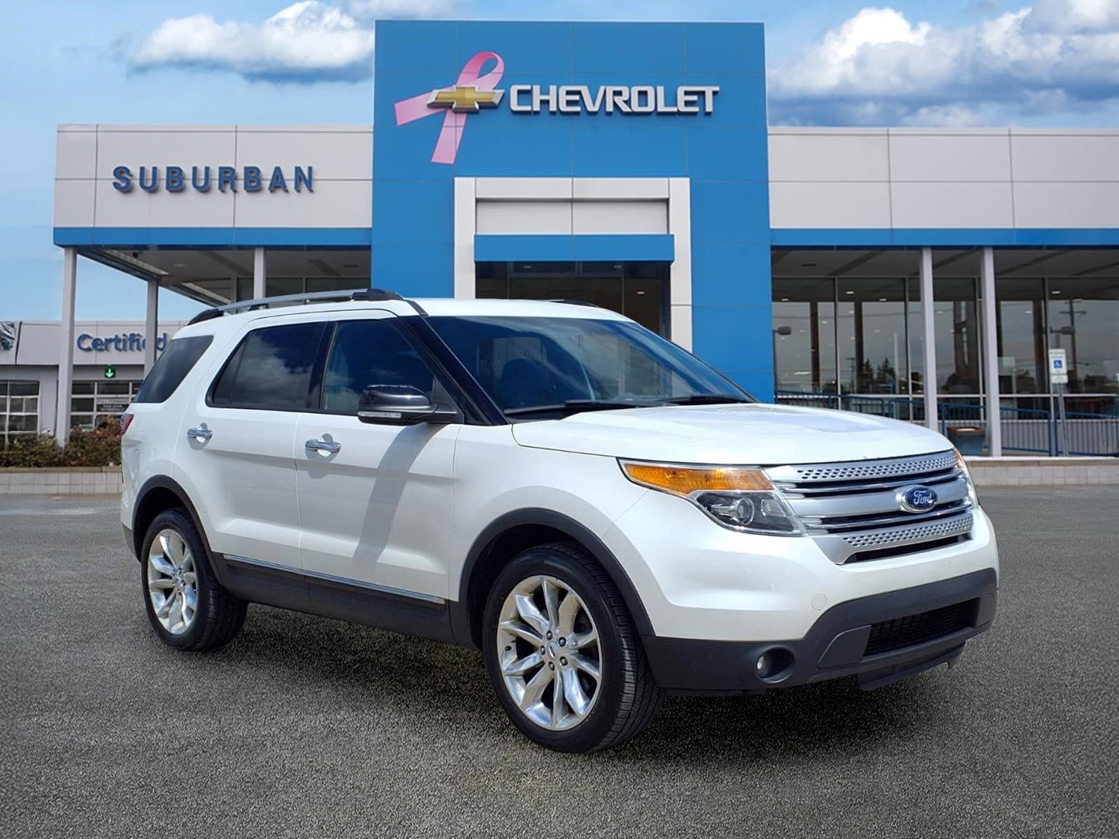 Thumbnail: 2013 Ford Explorer - 3
