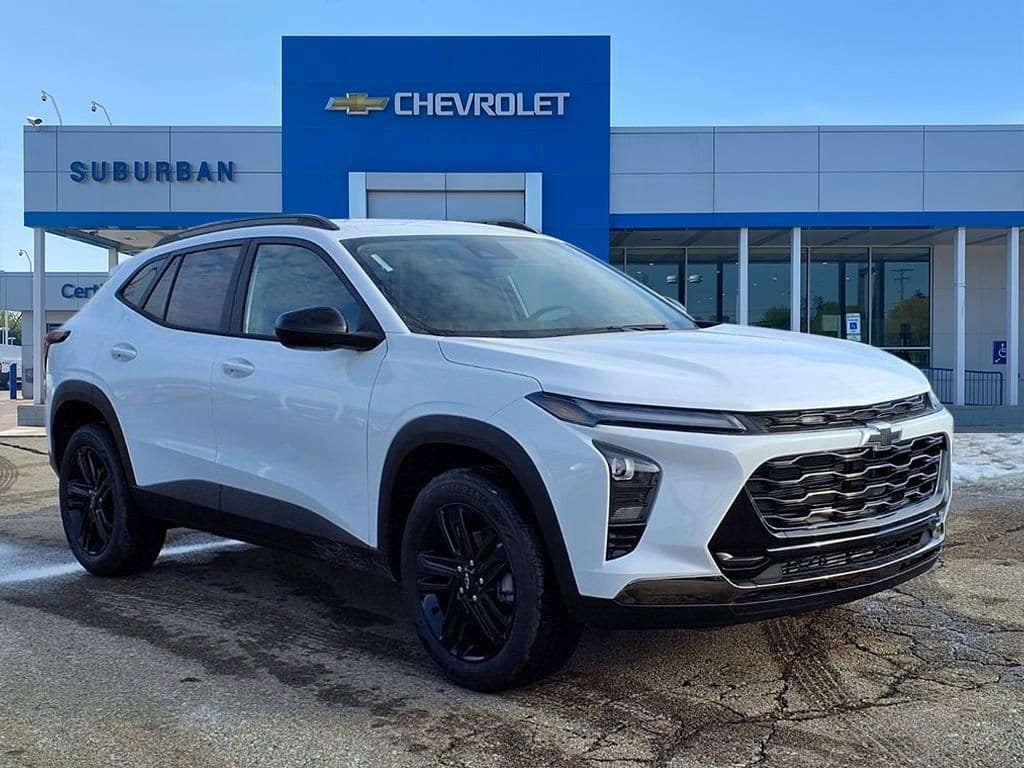 Thumbnail: 2026 Chevrolet Trax - 3