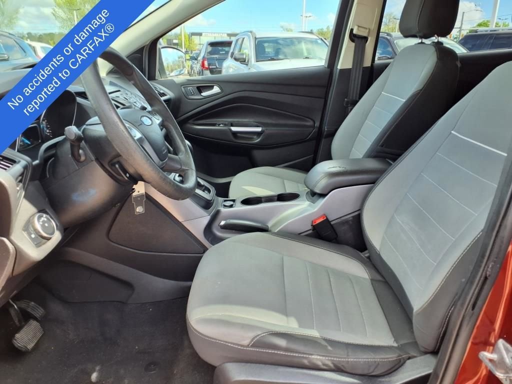 Thumbnail: 2015 Ford Escape - 18