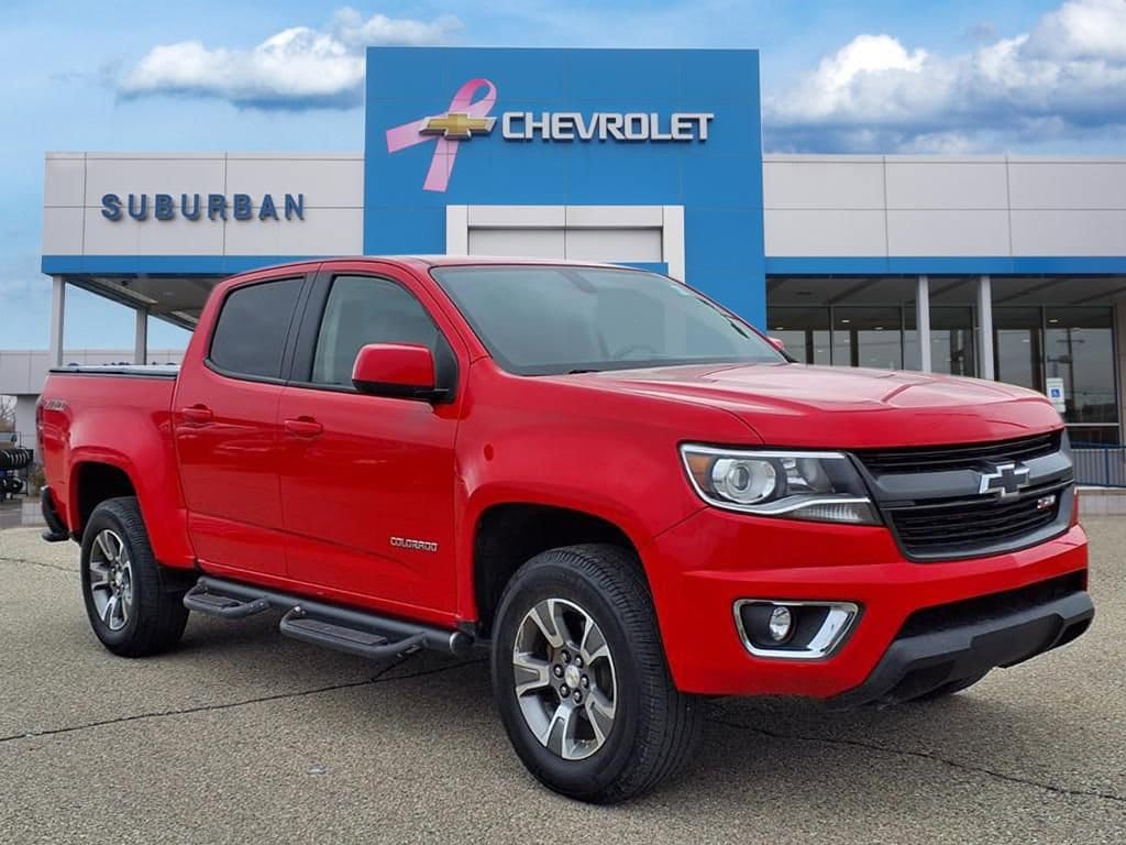 Thumbnail: 2019 Chevrolet Colorado - 3