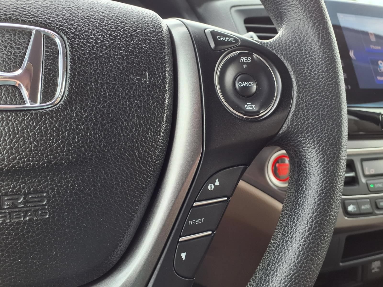 Thumbnail: 2016 Honda Pilot - 28