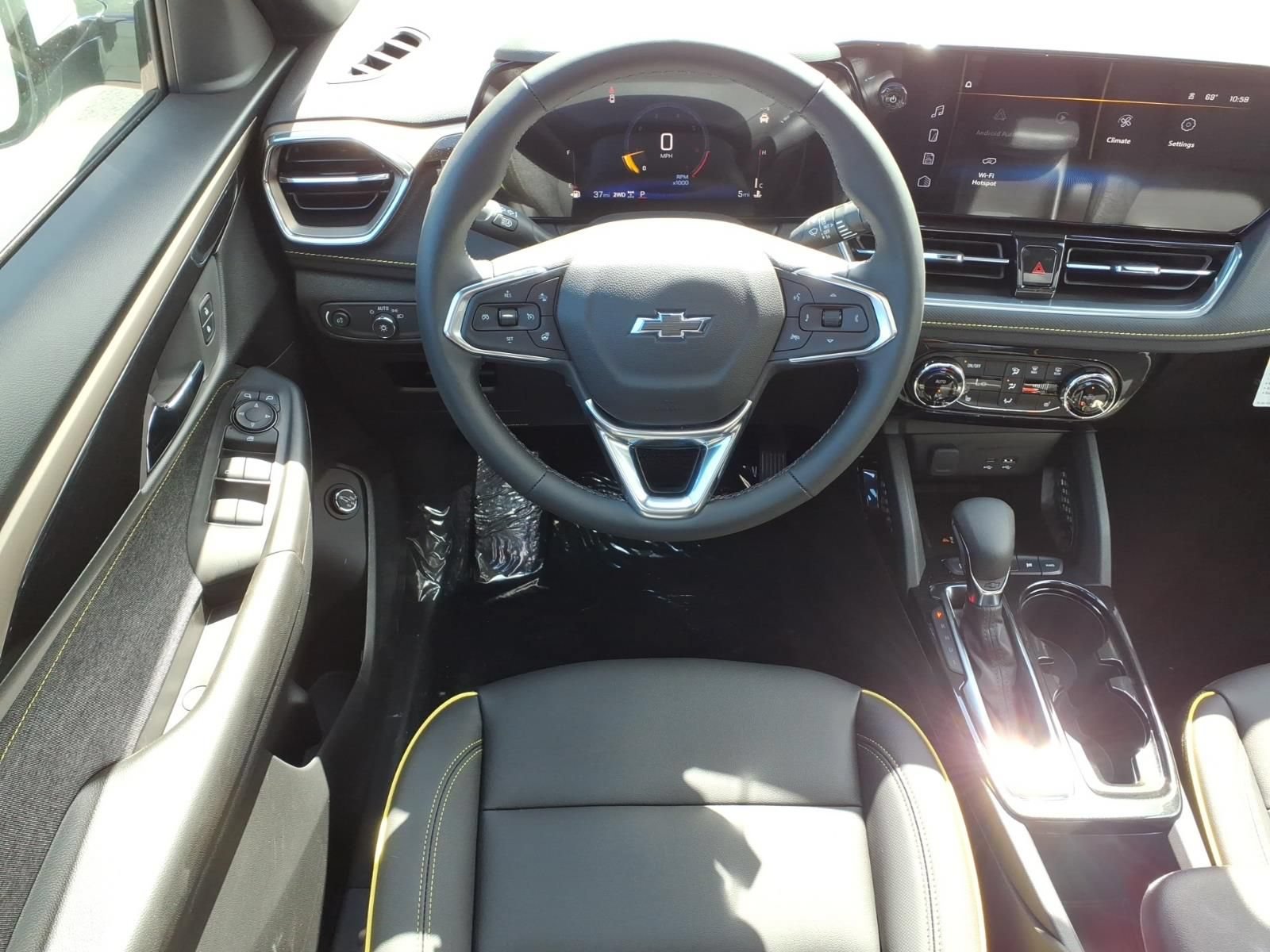 Thumbnail: 2026 Chevrolet TrailBlazer - 11