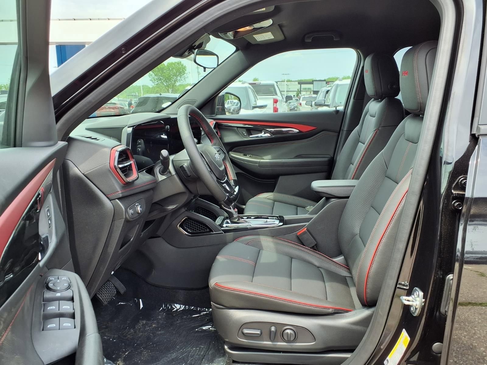 Thumbnail: 2026 Chevrolet TrailBlazer - 12