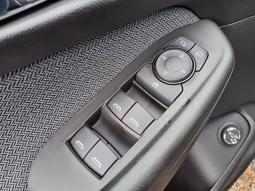 Thumbnail: 2026 Chevrolet TrailBlazer - 11