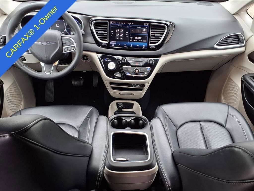 Thumbnail: 2024 Chrysler Pacifica - 13
