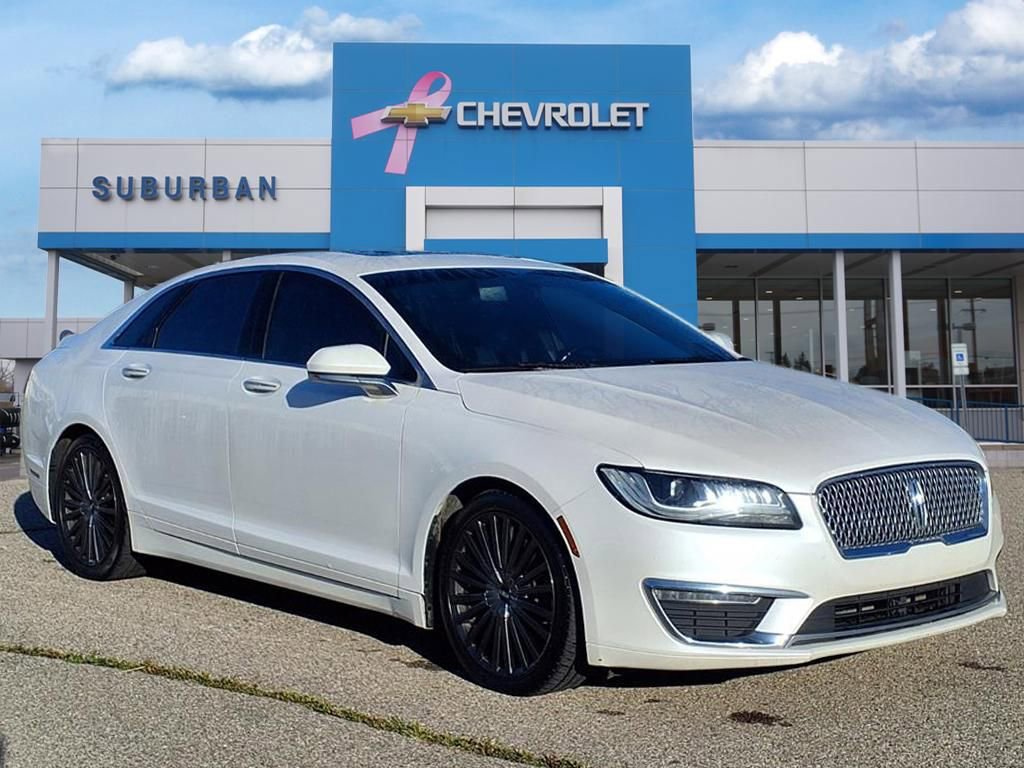2017 Lincoln MKZ Reserve photo 2