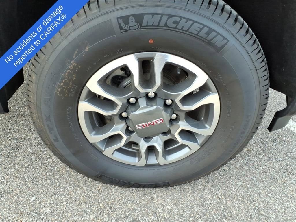 Thumbnail: 2024 GMC Sierra 3500 - 22