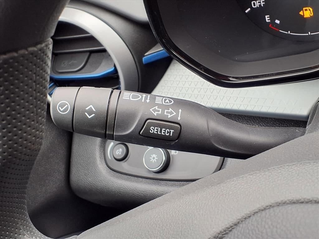 Thumbnail: 2026 Chevrolet Trax - 15