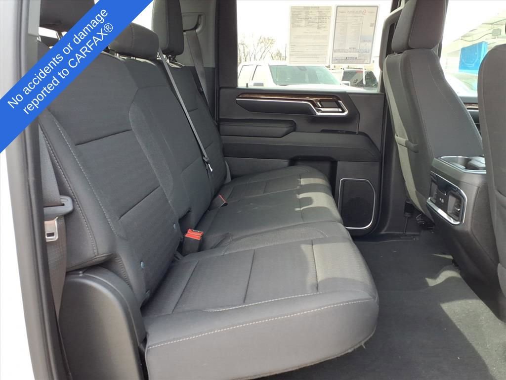 Thumbnail: 2024 GMC Sierra 3500 - 17