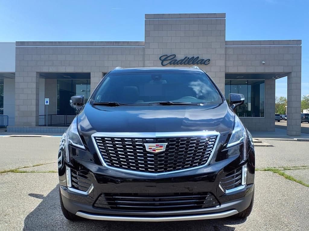Thumbnail: 2025 Cadillac XT5 - 2