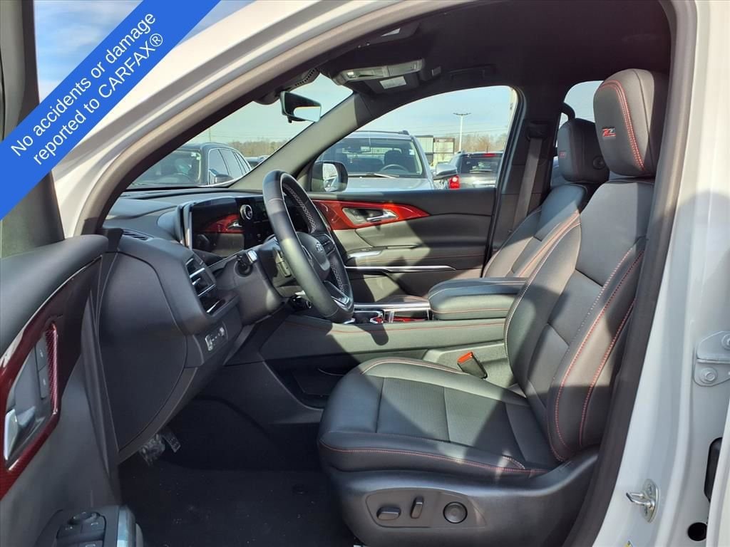 Thumbnail: 2024 Chevrolet Traverse - 18