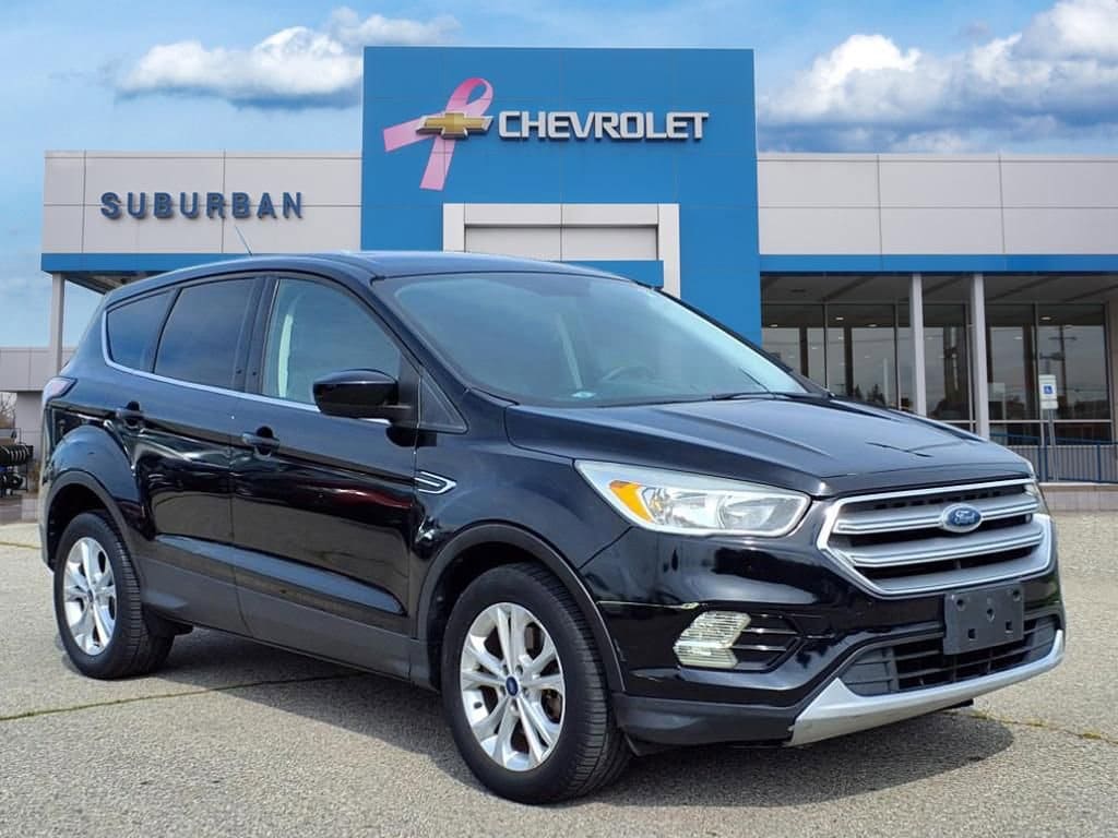 Thumbnail: 2017 Ford Escape - 3