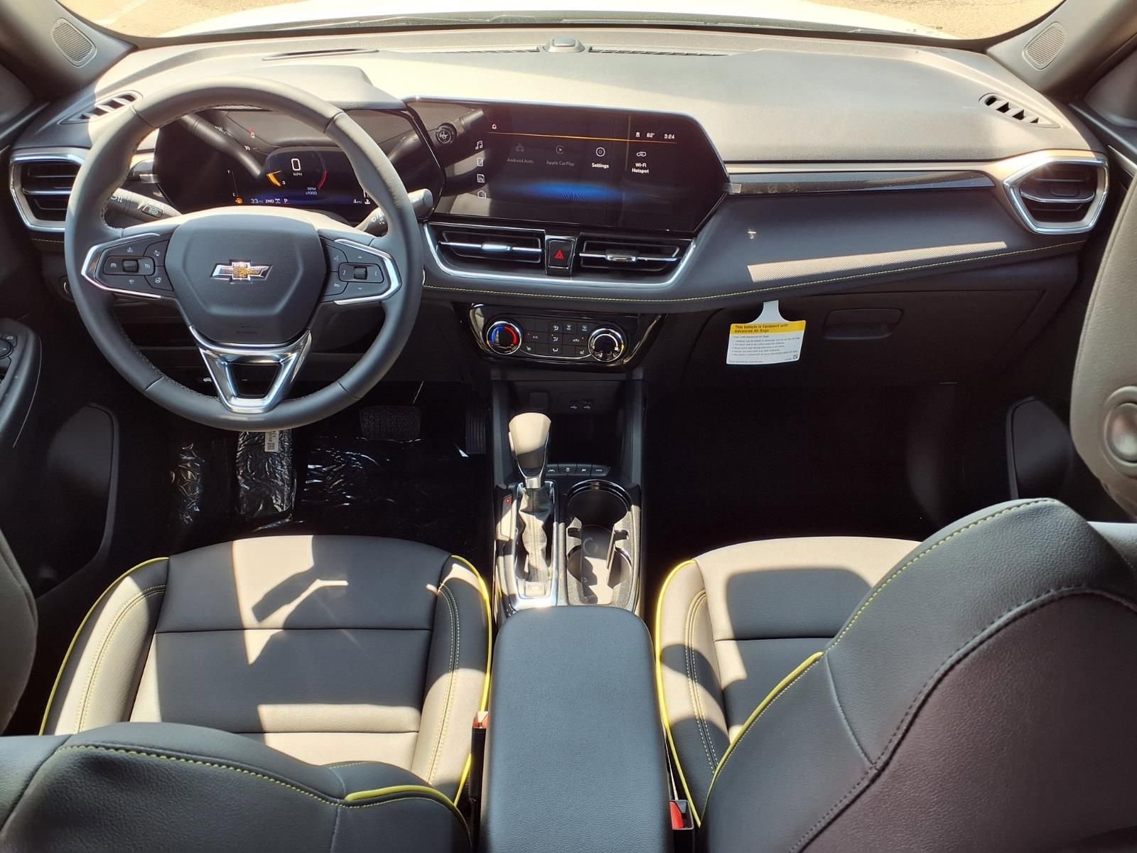 Thumbnail: 2026 Chevrolet TrailBlazer - 10