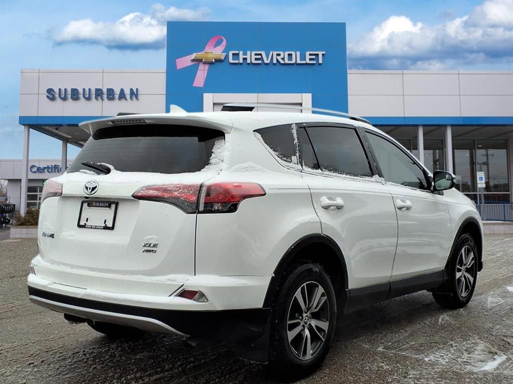 Thumbnail: 2016 Toyota RAV4 - 5