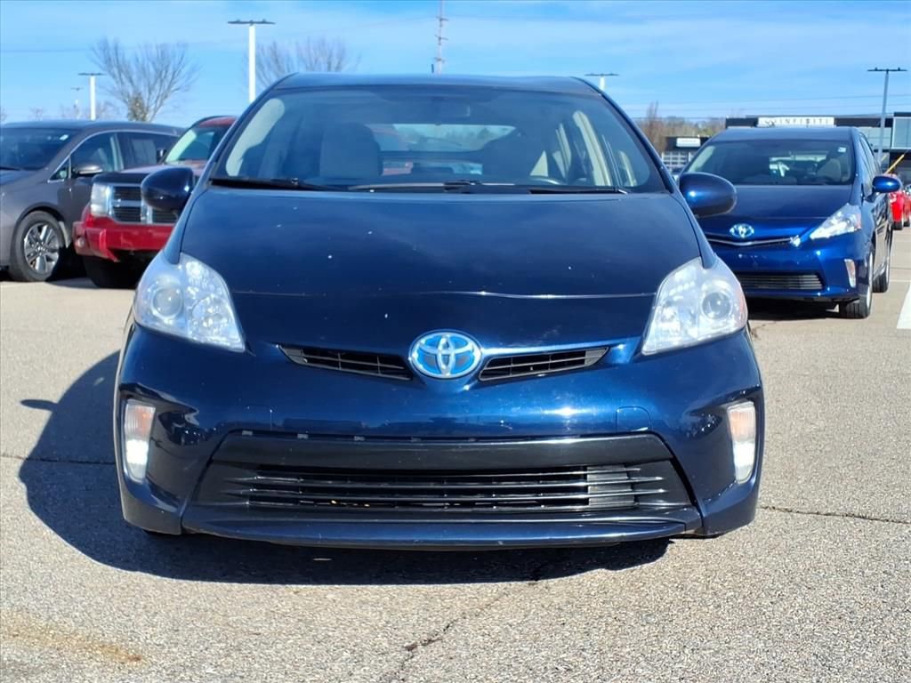 Thumbnail: 2013 Toyota Prius - 2