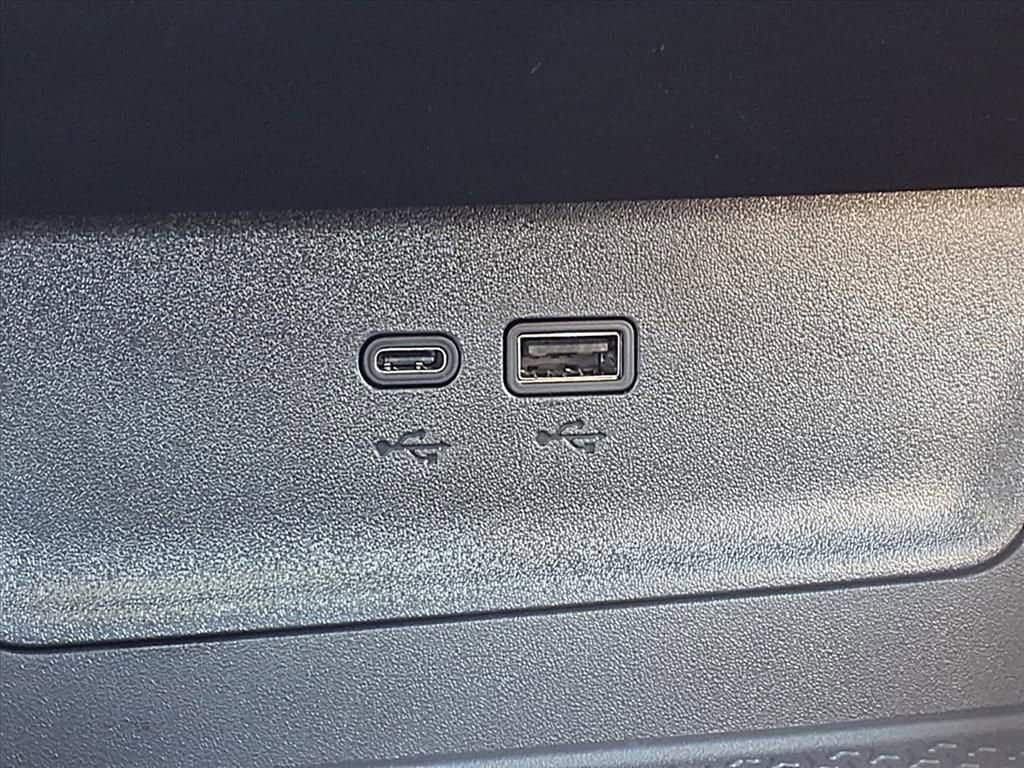 Thumbnail: 2026 Chevrolet Equinox - 19