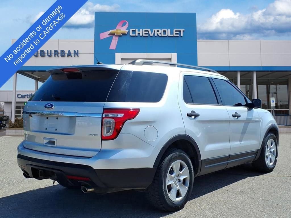 Thumbnail: 2011 Ford Explorer - 5