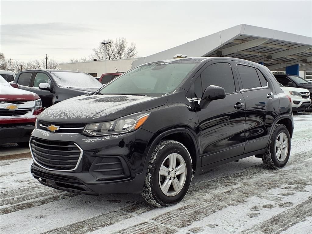 2021 Chevrolet Trax LS -
                  Ann Arbor, MI