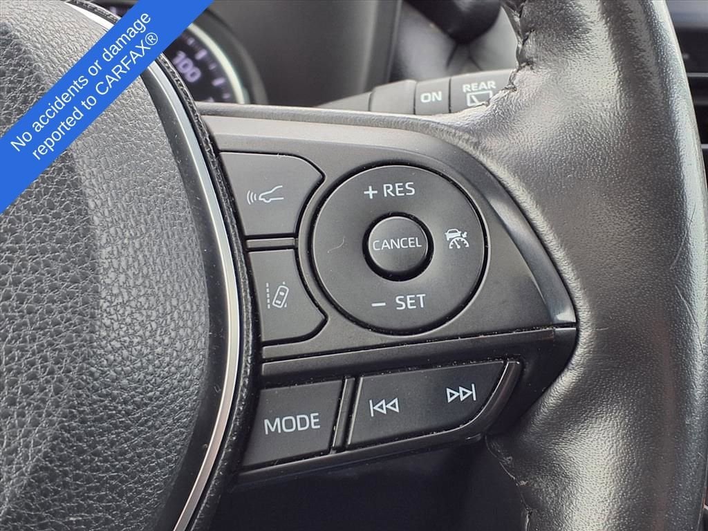 Thumbnail: 2019 Toyota RAV4 - 24