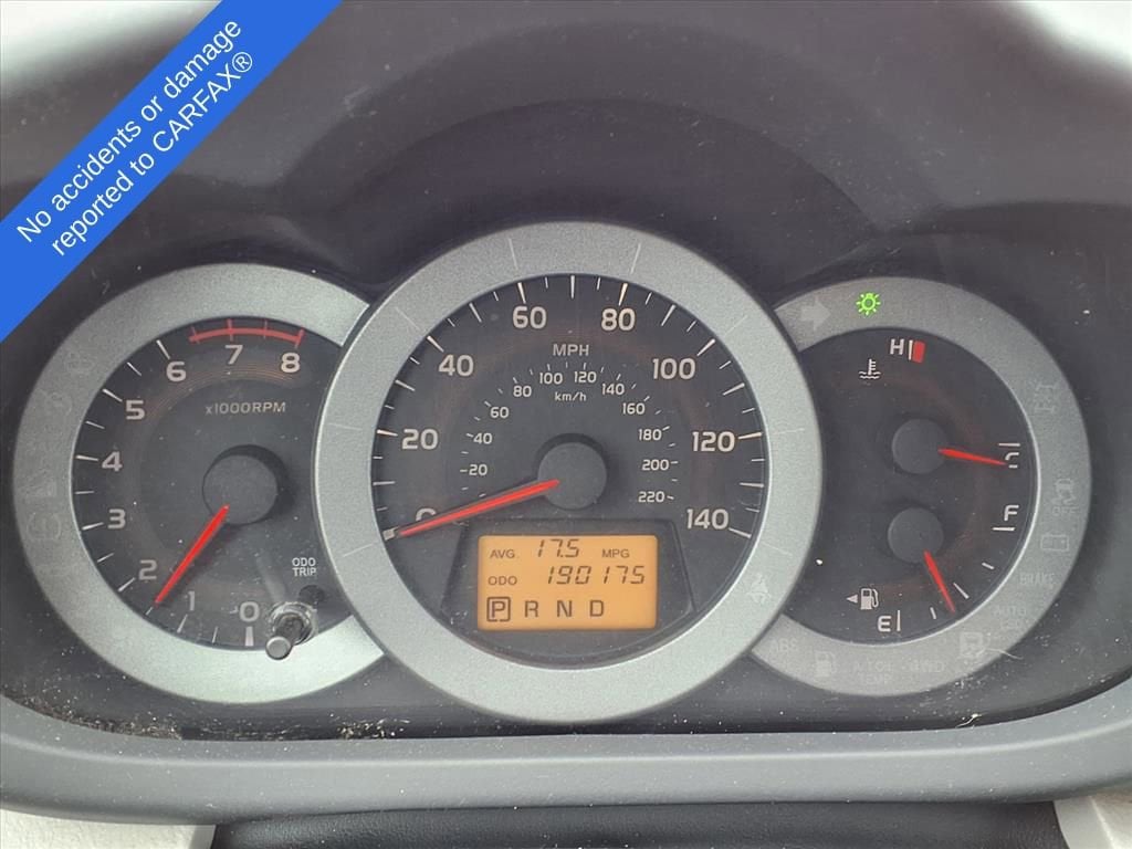 Thumbnail: 2010 Toyota RAV4 - 20