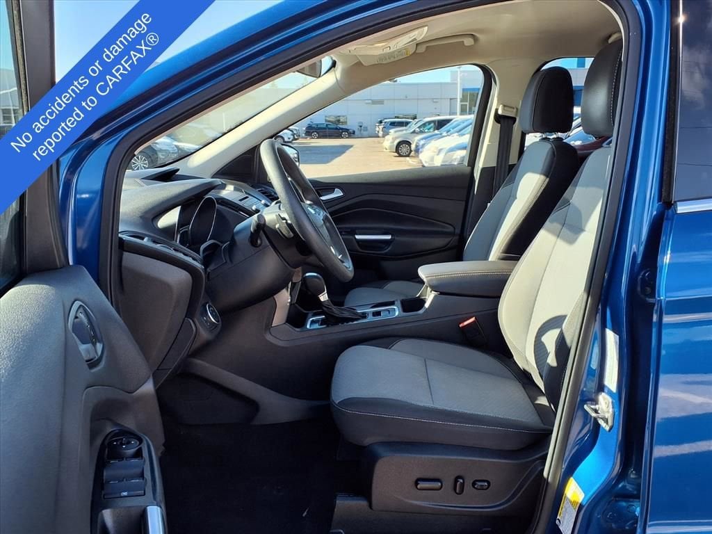 Thumbnail: 2017 Ford Escape - 19