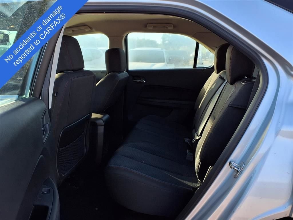 Thumbnail: 2012 Chevrolet Equinox - 12