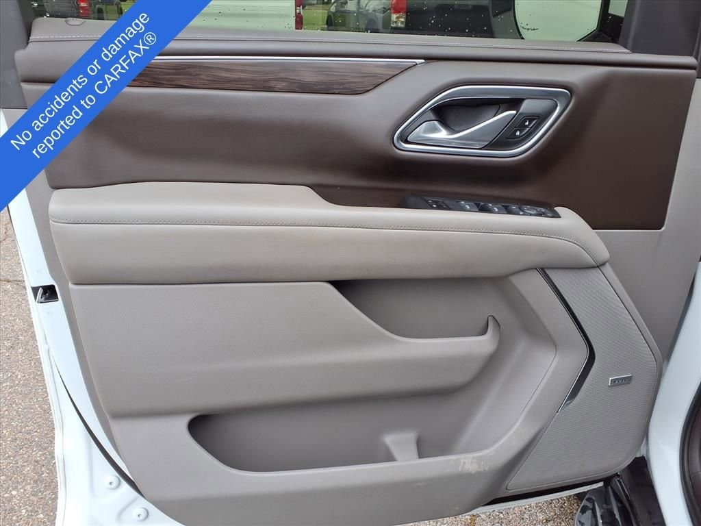 Thumbnail: 2022 Chevrolet Tahoe - 15