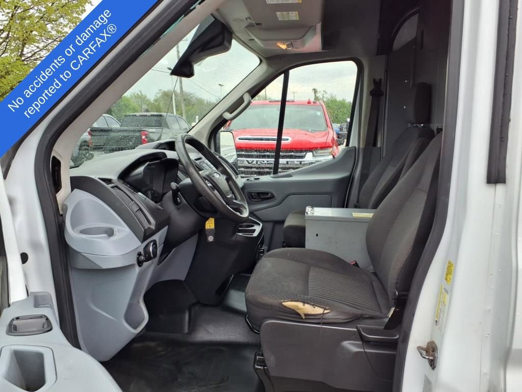 Thumbnail: 2018 Ford Transit Series - 16