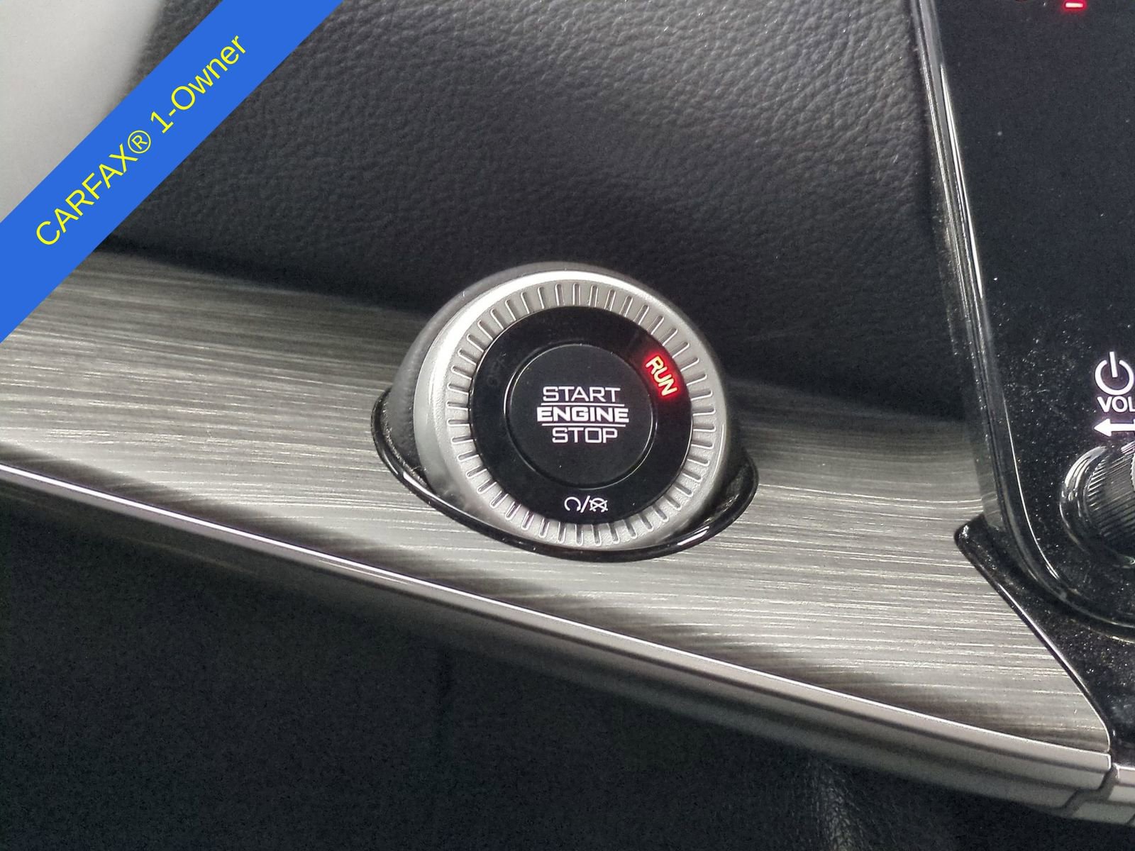 Thumbnail: 2024 Jeep Wagoneer - 38