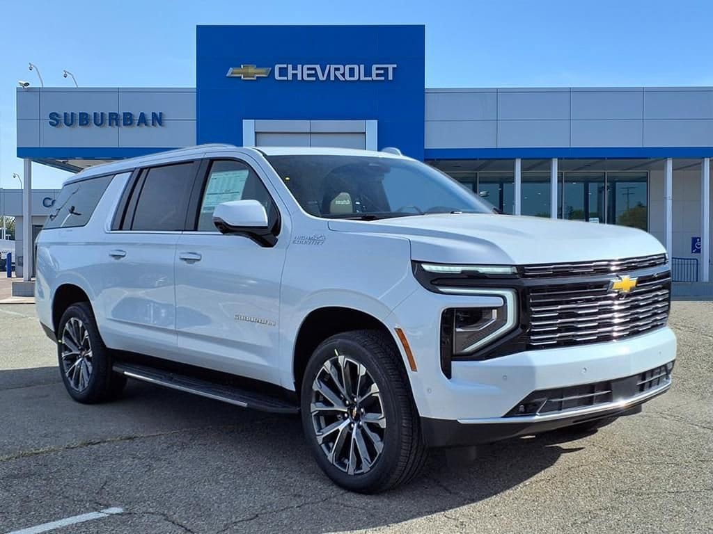 Thumbnail: 2026 Chevrolet Suburban - 3
