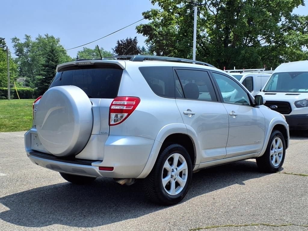 Thumbnail: 2012 Toyota RAV4 - 5