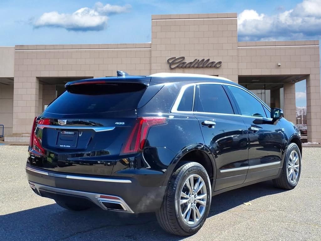 Thumbnail: 2023 Cadillac XT5 - 5