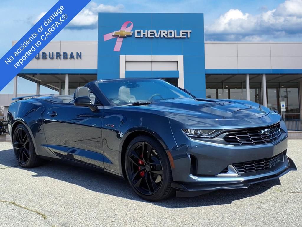 2023 Chevrolet Camaro LT1 photo 3