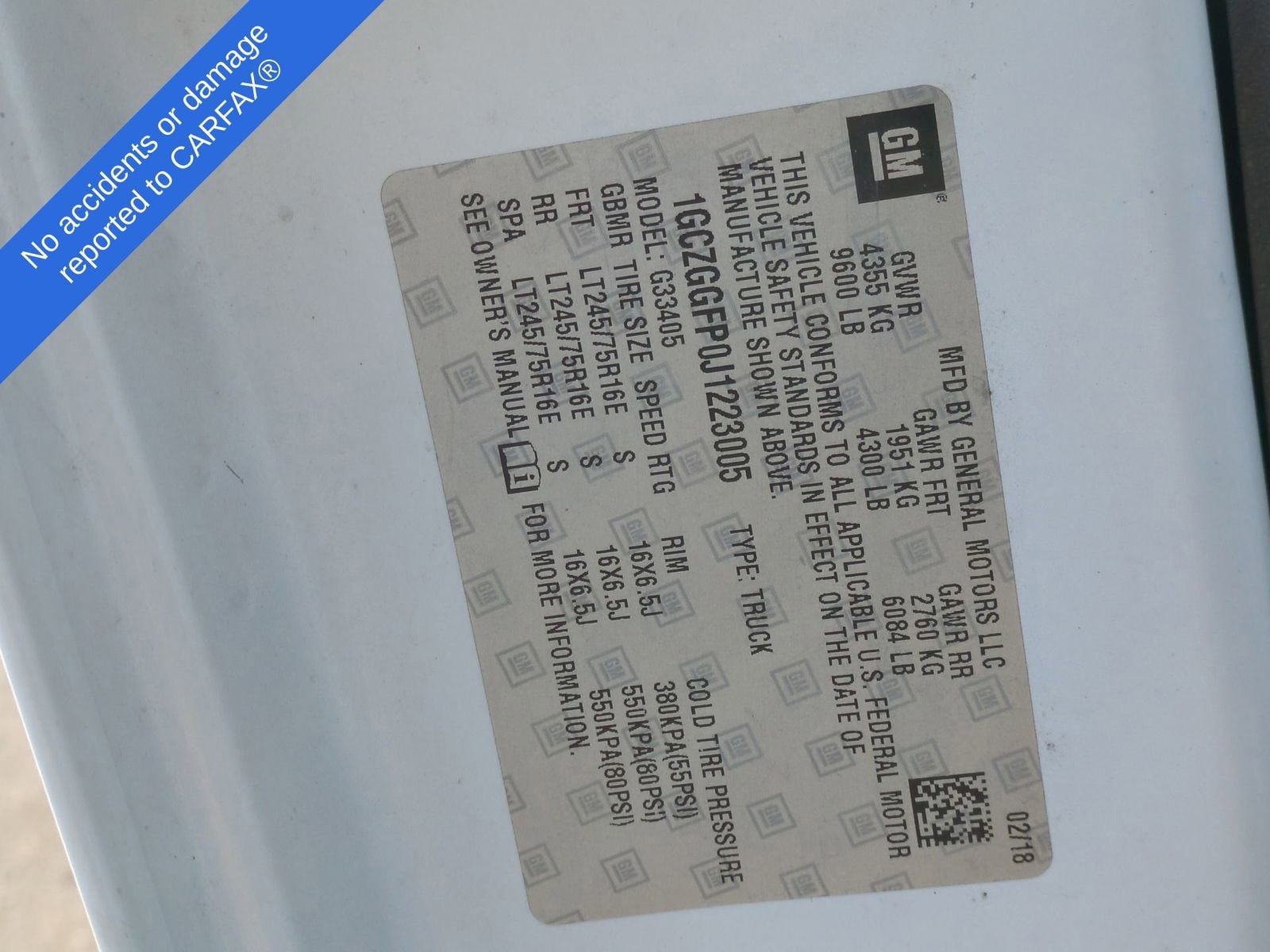 Thumbnail: 2018 Chevrolet Express - 32