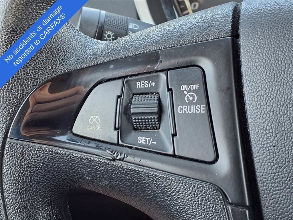 Thumbnail: 2012 Chevrolet Equinox - 25