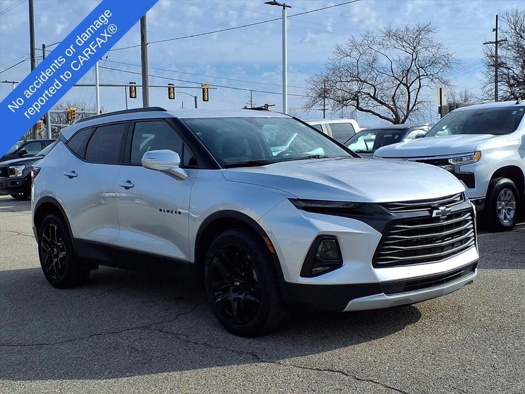 Thumbnail: 2020 Chevrolet Blazer - 3