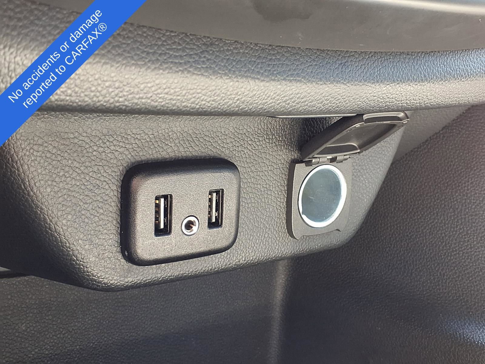 Thumbnail: 2023 Chevrolet Traverse - 26