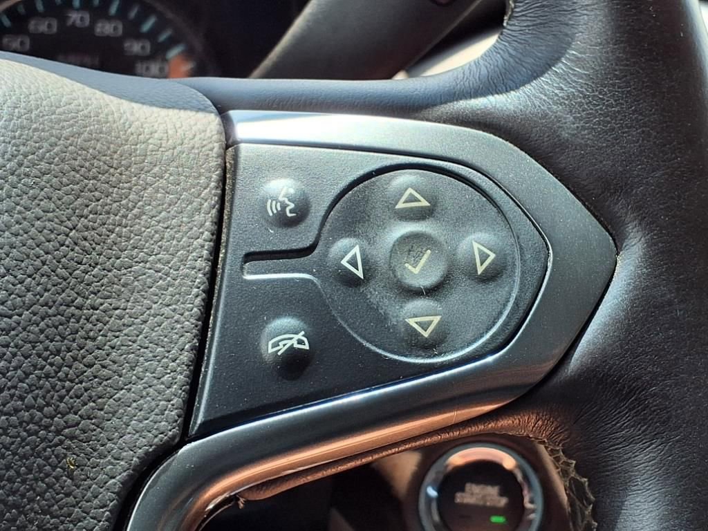 Thumbnail: 2015 Chevrolet Suburban - 24