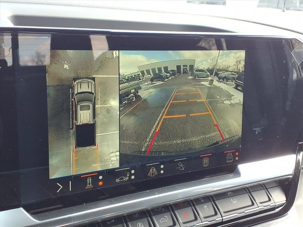 Thumbnail: 2026 Chevrolet Silverado 1500 - 17