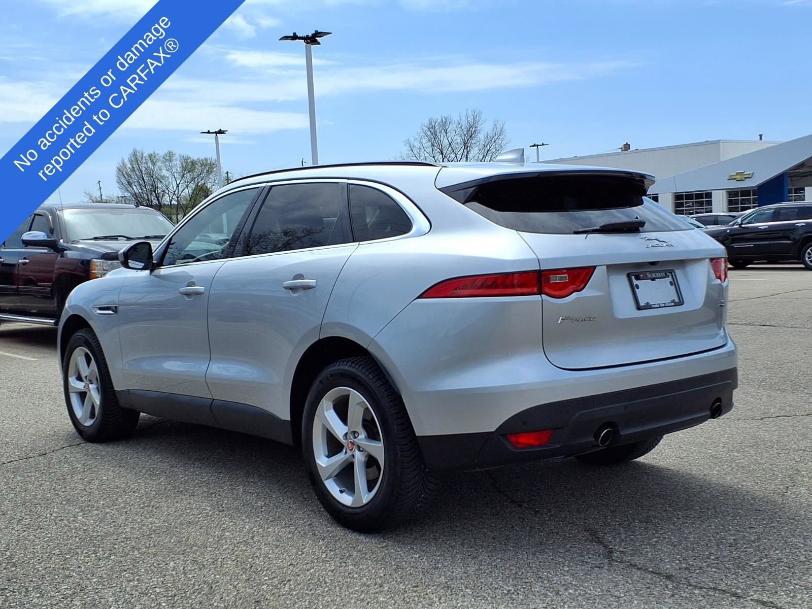 Thumbnail: 2019 Jaguar F-Pace - 8